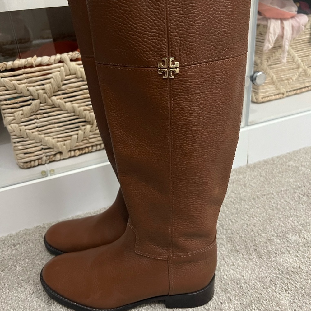 New Tory Burch riding boot size 7